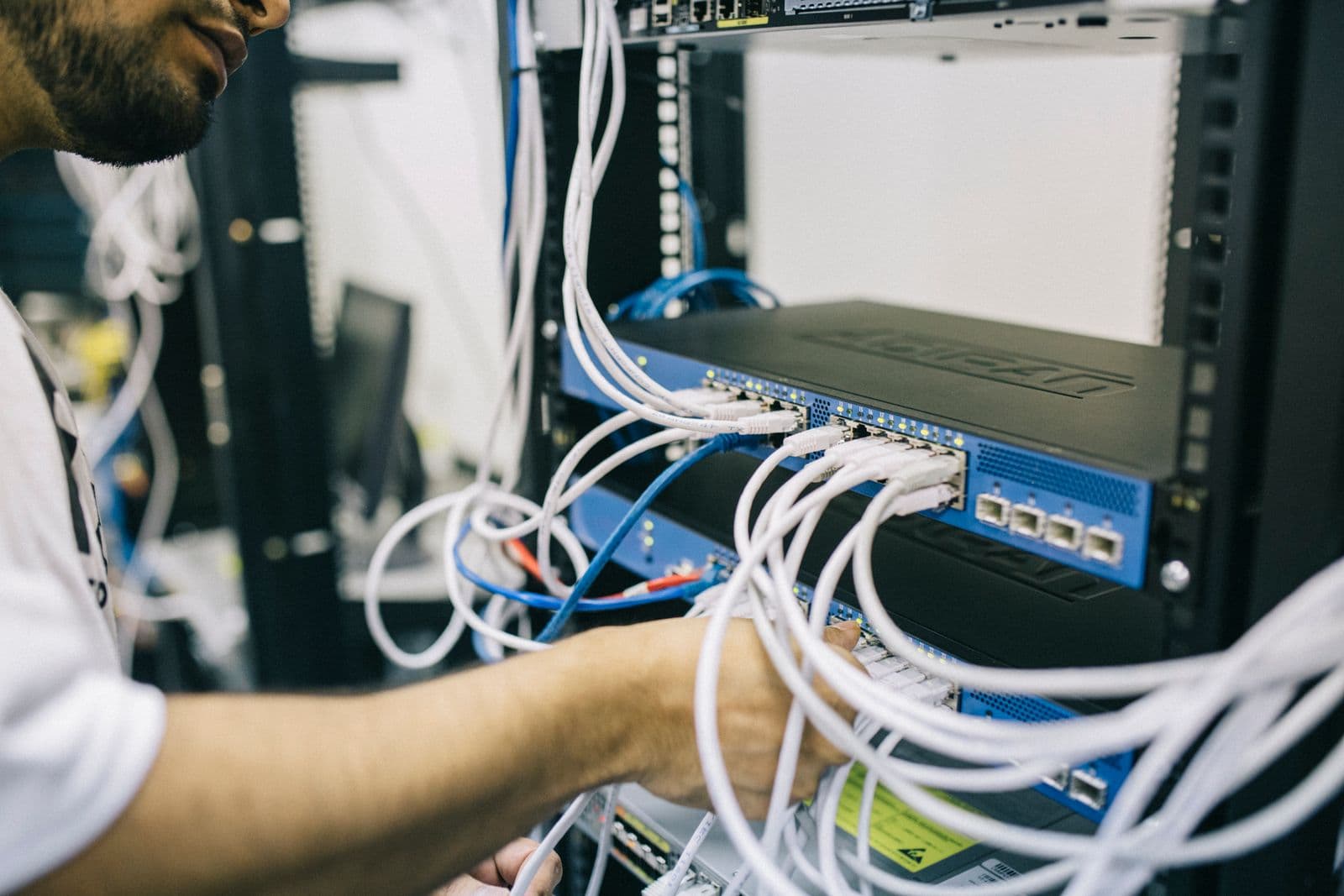Suporte técnico e infraestrutura de redes — ICONTEC